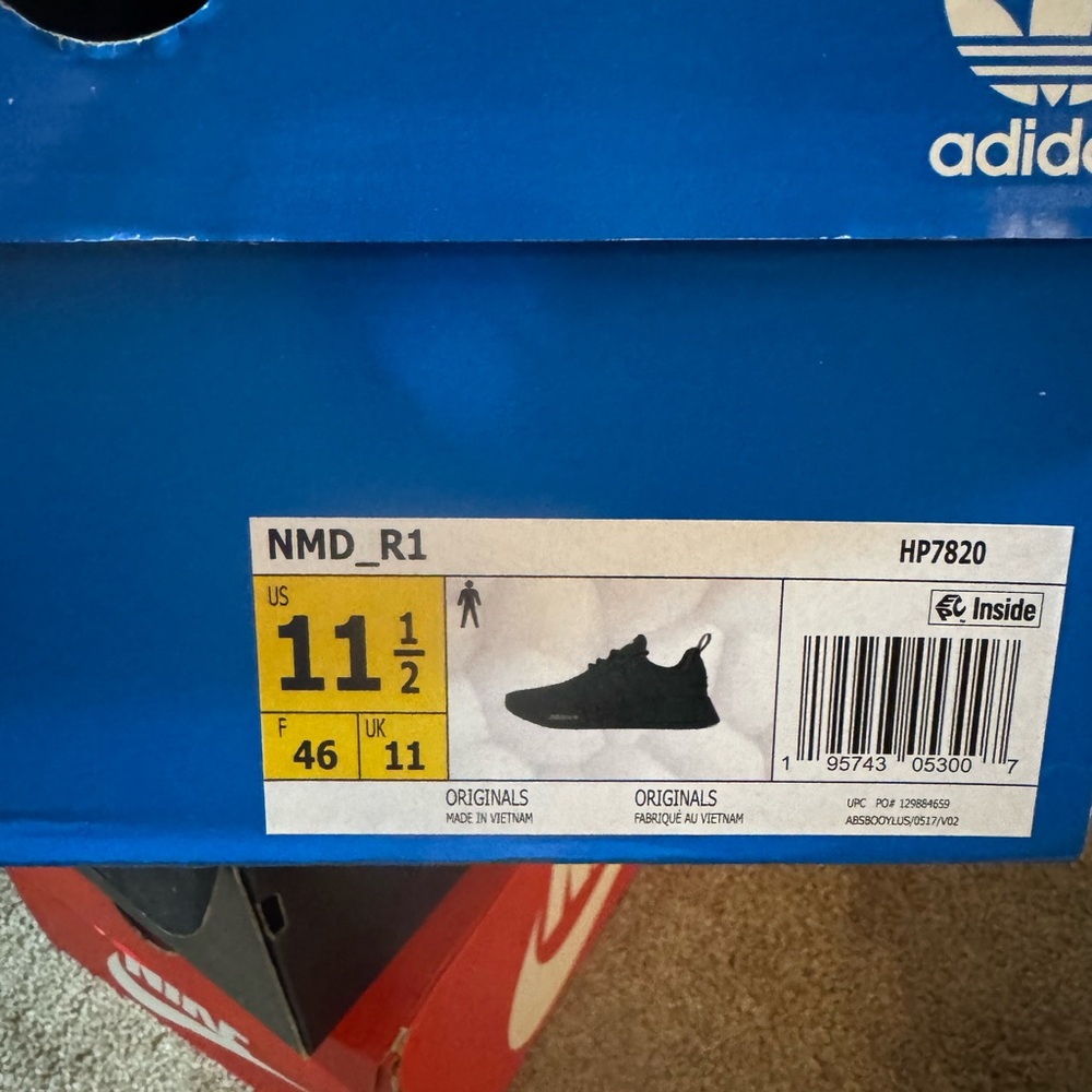Adidas NMD_R1 Black Originals - Picture 5 of 5